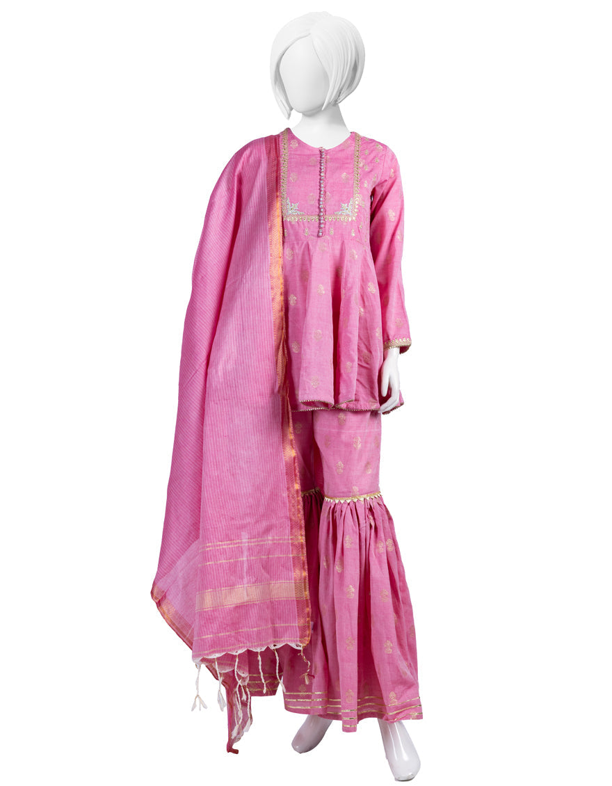 JGK-YGTL-S-IN-615-23 FB/Meghwar